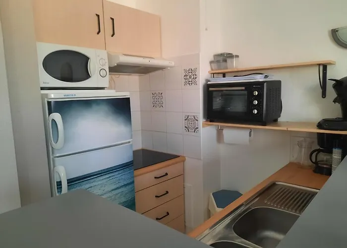 Dom wakacyjny Belle Maisonnette Dans Avec Piscine